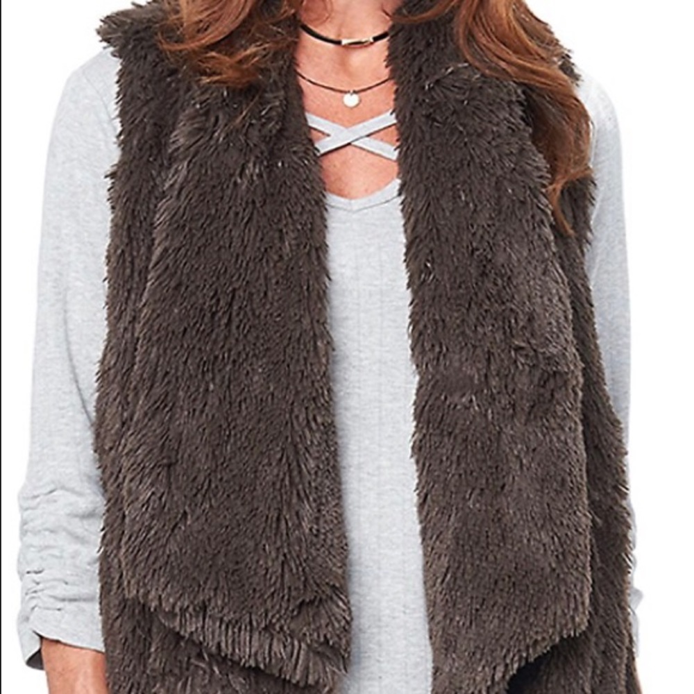 Lord & Taylor Faux Fur Drape Vest - Picture 2 of 4